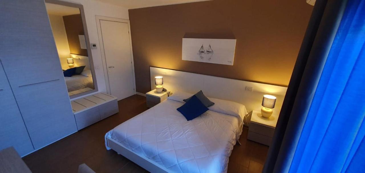 Apart Hotel Atlantic Grado Extérieur photo